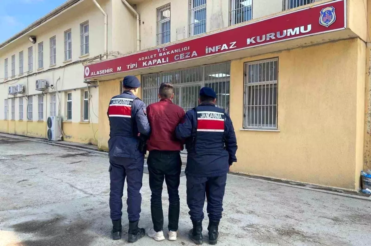 Manisa\'da Firari Hükümlüler Yakalandı