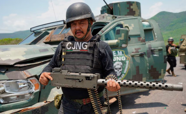 Meksika Savunma Bakanı: Kartellerden ele geçirilen silahların yüzde 80'i ABD menşeli