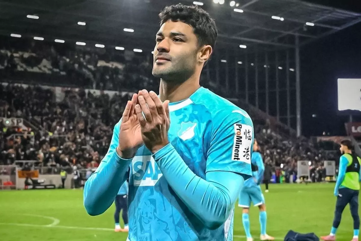 Ozan Kabak, Lamine Yamal\'ın takım arkadaşı olabilir