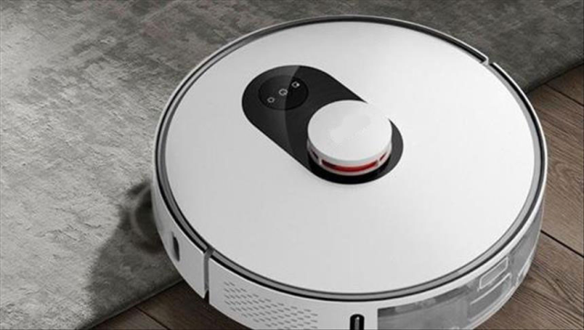 Robot süpürgesini oyun kumandasına bağlamak isteyen kişi, yanlışlıkla binlerce cihaza erişim sağladı