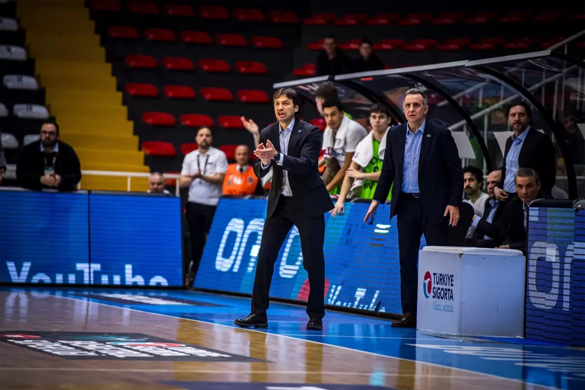 TOFAŞ\'ta Yeni Başantrenör Murat Hüseyin Yılmaz