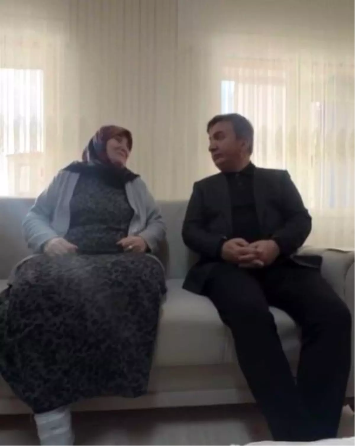 Fedakar Abla Raziye Altun\'a Vali Ziyareti