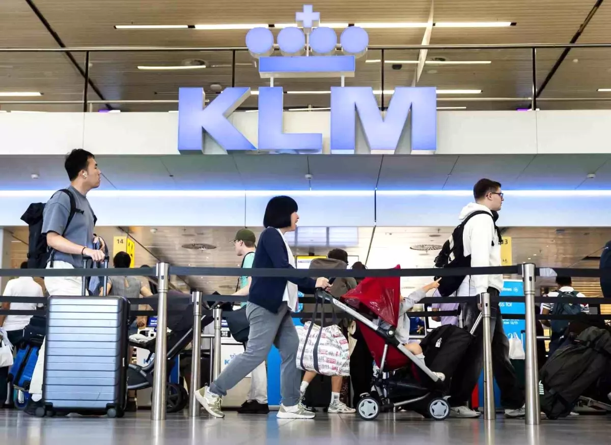 KLM, Amsterdam-Tel Aviv Uçuşlarını Askıya Aldı