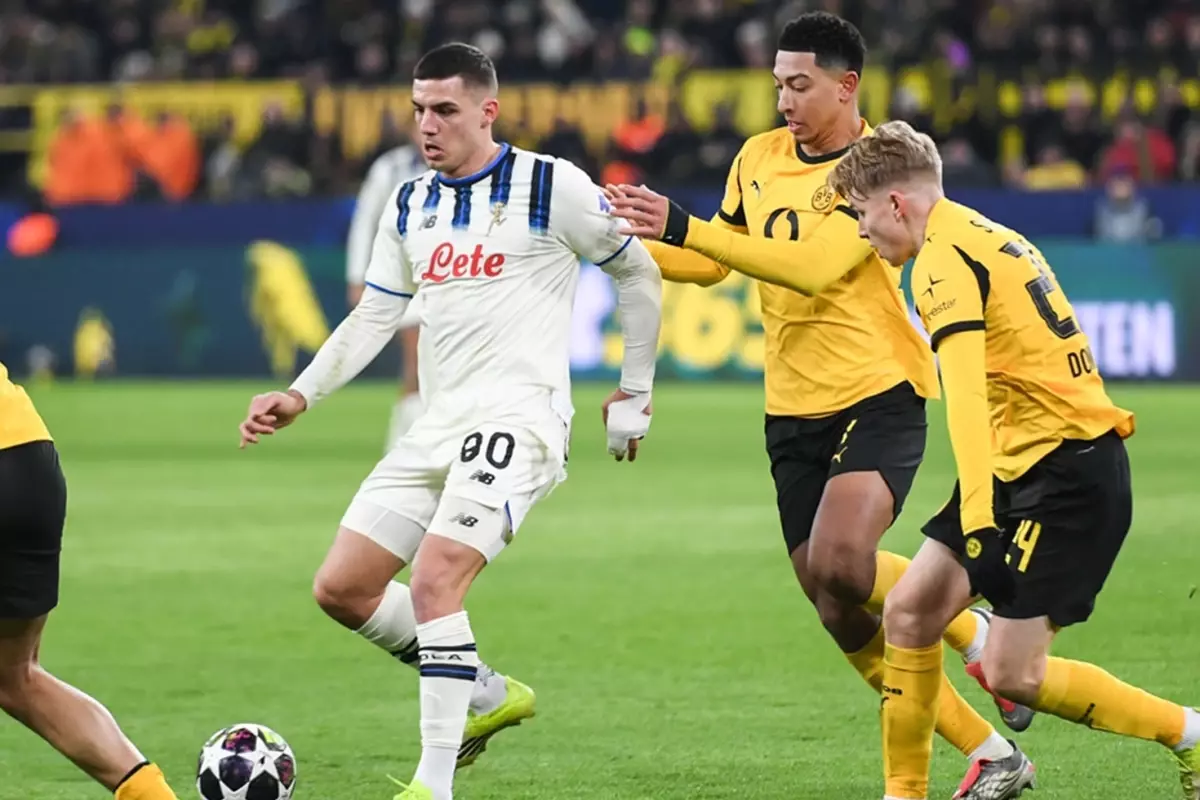 İlk maçı 2-0 kazanan Borussia Dortmund\'a son saniyelerde yıkıldı