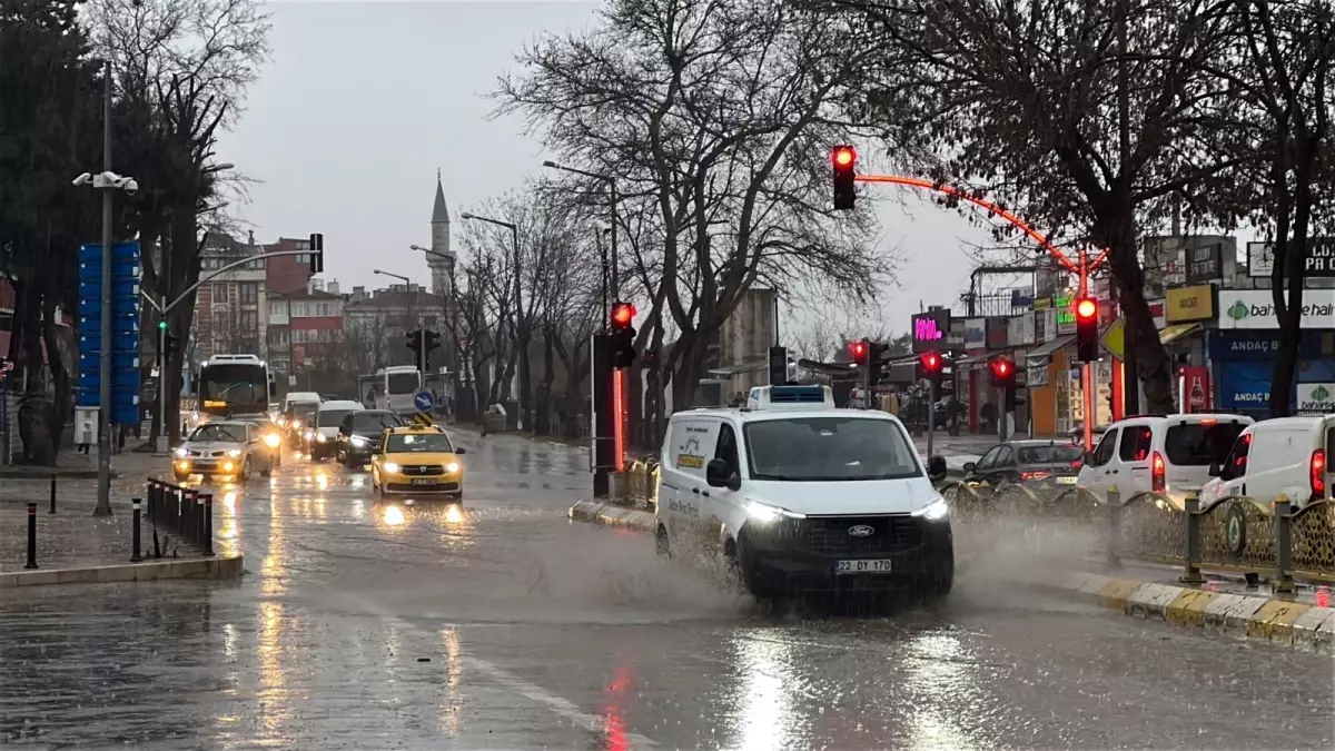 Marmara\'da Soğuk ve Yağışlı Hava Geliyor