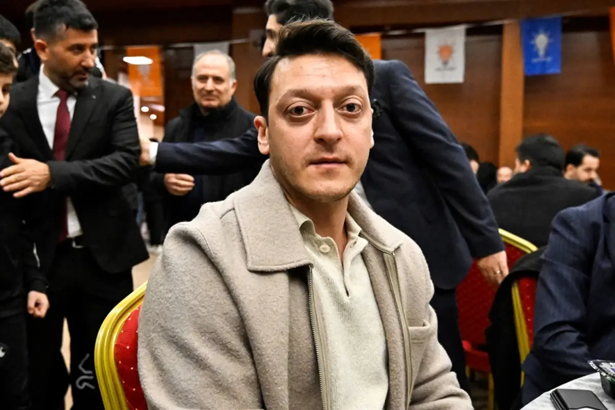 Mesut Özil\'in Cumhurbaşkanı Erdoğan\'dan bir isteği var