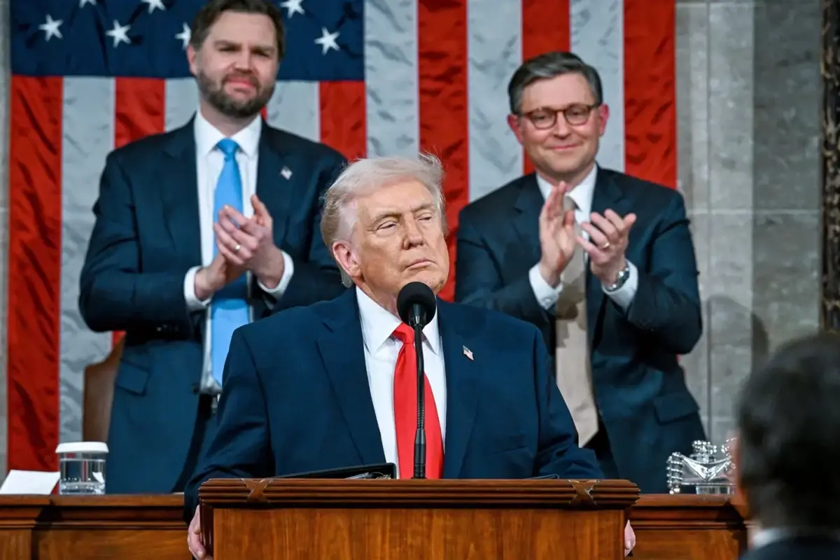 Trump\'tan o ülkeyi şoke eden mesaj: Müdahale etmeseydim başbakanınız ölürdü