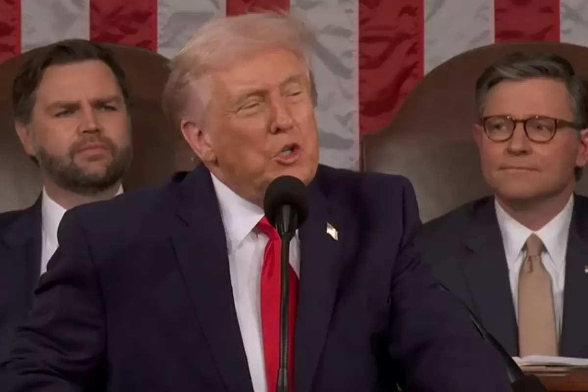 Trump\'tan tarihte bir ilk! Savurduğu tehdit dünyayı tedirgin etti