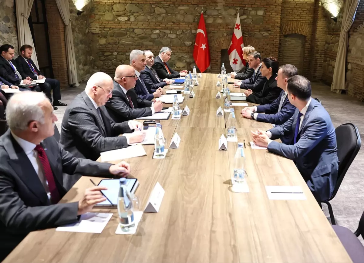 Ticaret Bakanı Bolat, Gürcistan\'da Görüşme Gerçekleştirdi