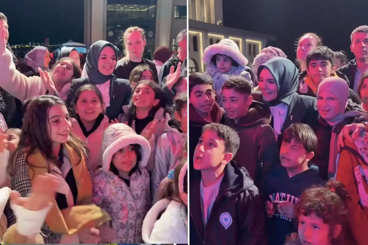 Bakan Göktaş\'tan çocuklarla duygulandıran "Kabe\'de Hacılar" paylaşımı