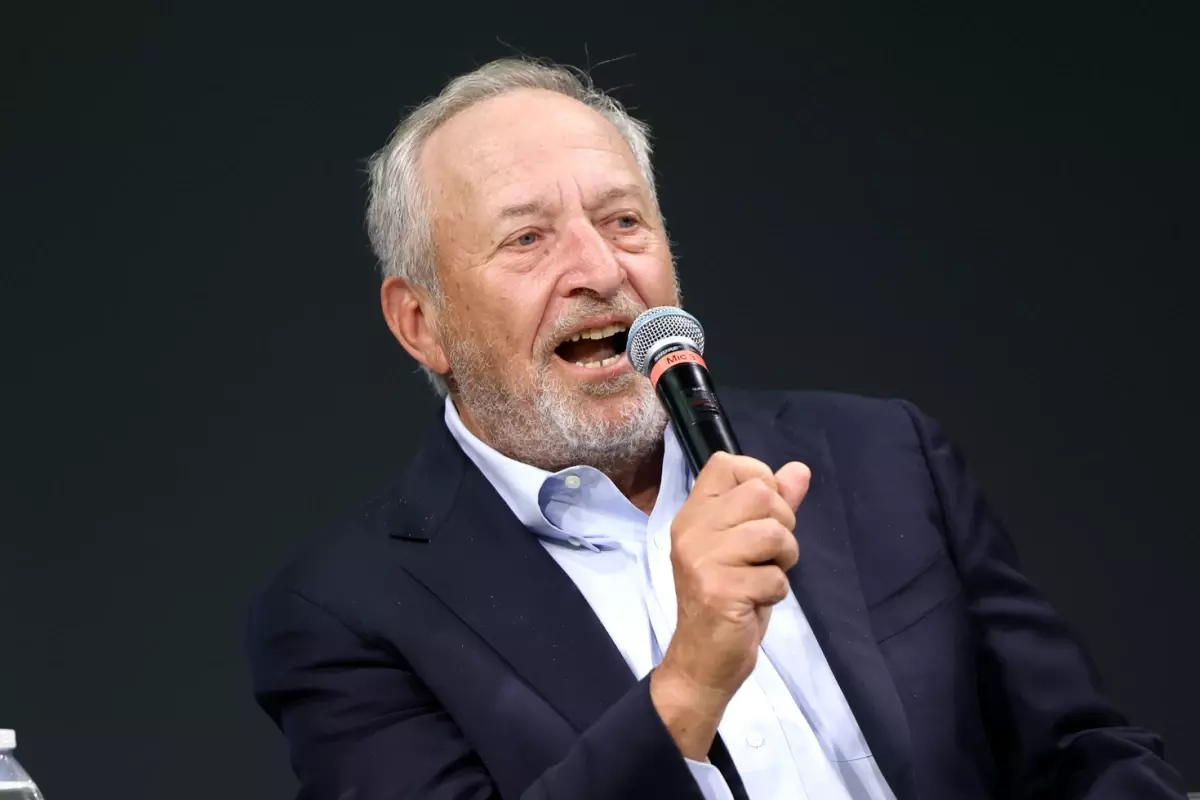 Epstein bağlantıları ABD\'nin eski Hazine Bakanına pahalıya patladı, öğretim üyeliği de bitti