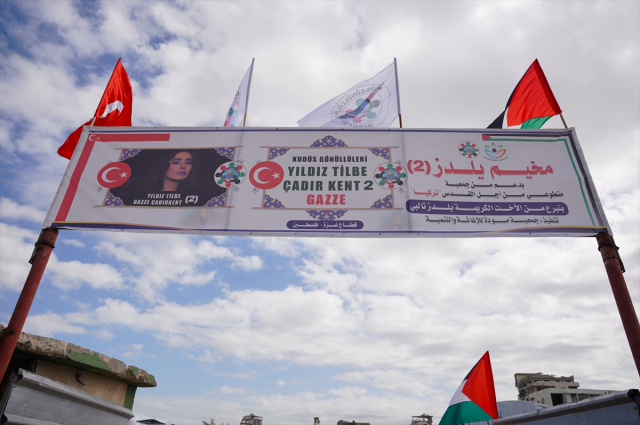 Gazze'de '2. Yıldız Tilbe Çadır Kenti' açıldı