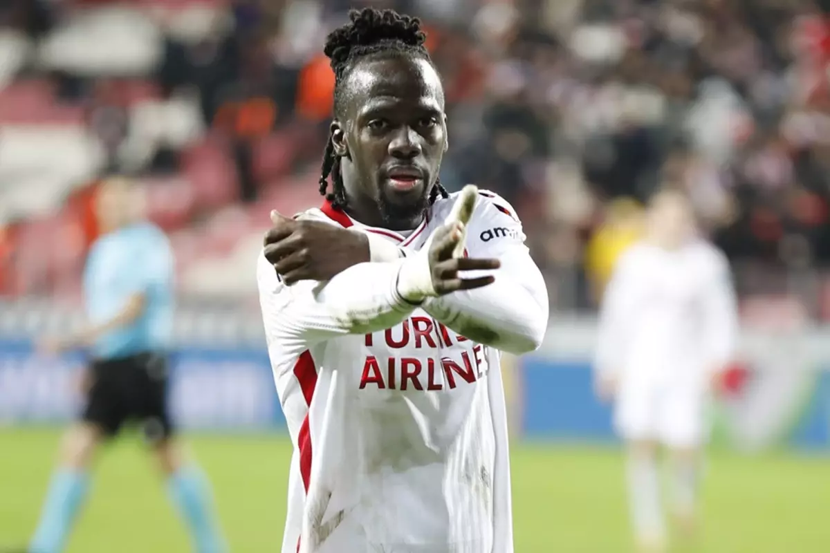 Samsunspor, UEFA Konferans Ligi\'nde adını son 16 takım arasına yazdırdı! İşte muhtemel rakiplerimiz