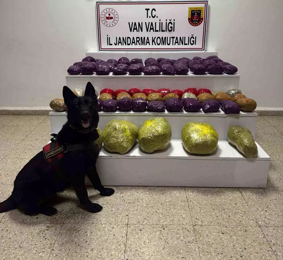 Başkale\'de 31,5 kg Uyuşturucu Ele Geçirildi