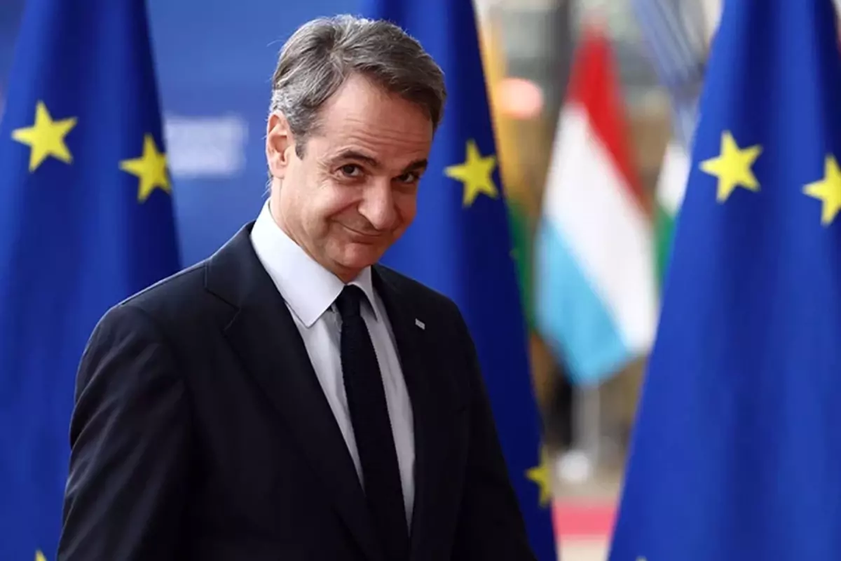 Miçotakis\'in \'Türkiye sınırı\' hamlesi Yunanistan\'ı karıştırdı