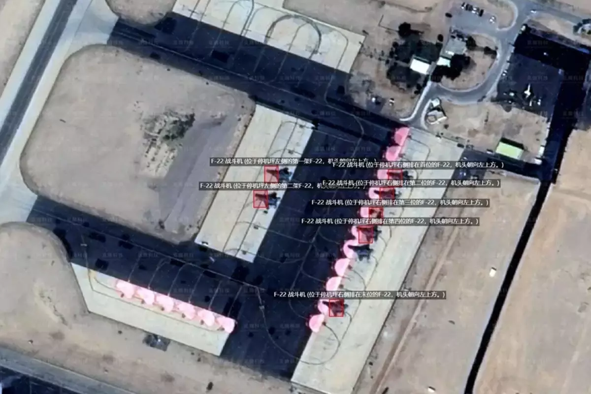 İran\'ı kuşatan ABD askeri yığınağını Çin ifşa etti! Konum değiştirmişler