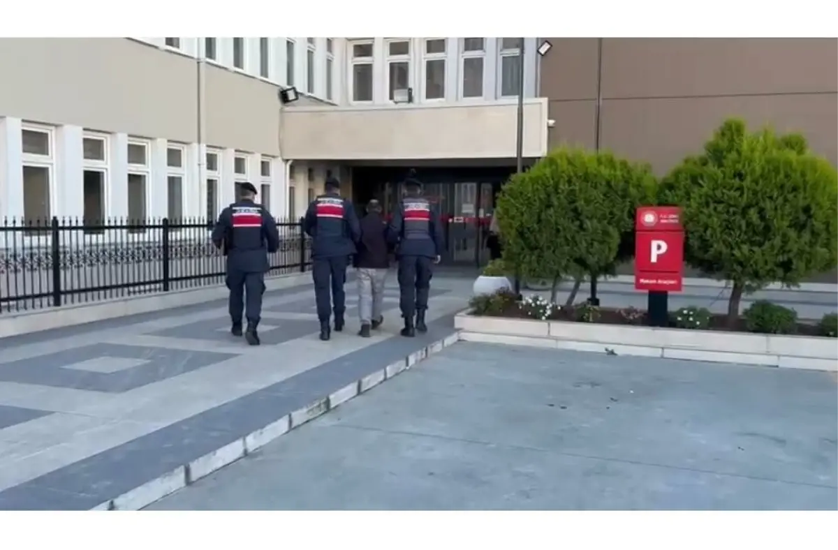 Çocuklara Yönelik Müstehcen İçerik Depolayan Tutuklandı