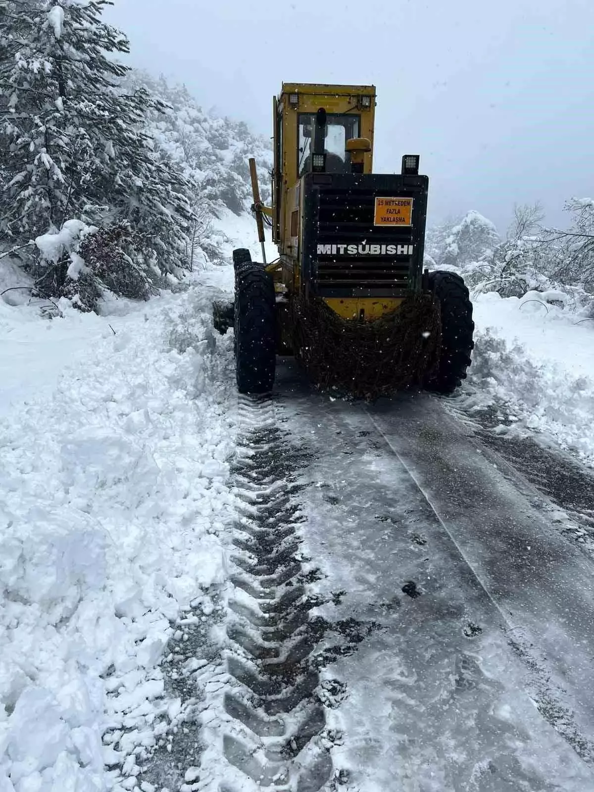 Bartın\'da Karla Mücadele Çalışmaları Devam Ediyor