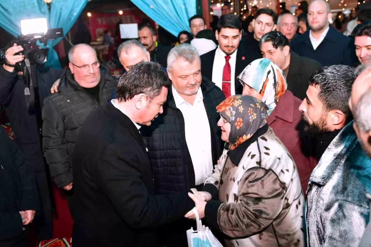 Başkan Erkan Aydın Ramazan Sokağı\'nda vatandaşlarla buluştu