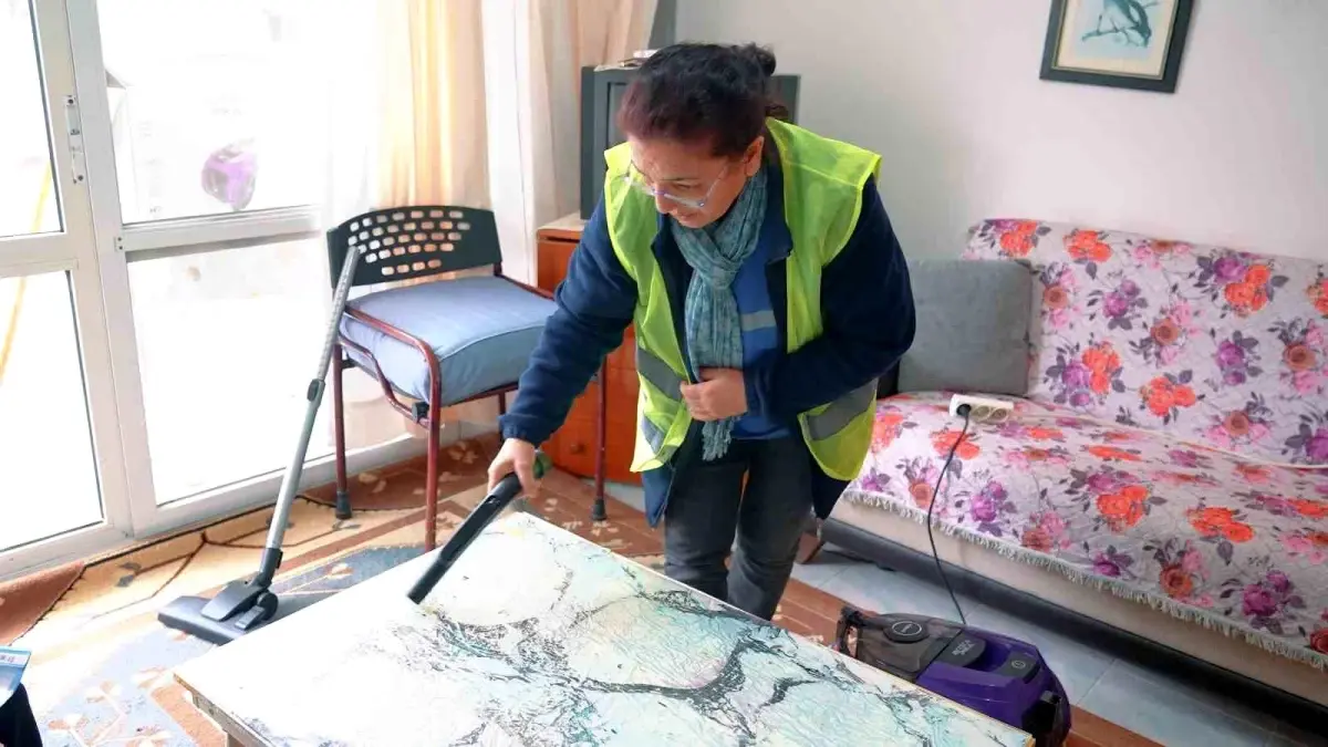 Didim\'in Çınarları Projesiyle Yaşlılara Destek