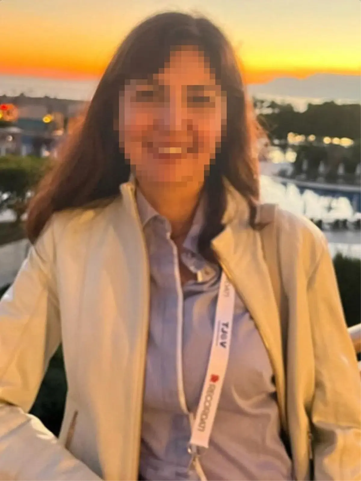 Doktora Yanlış İğne Yapıldı, Yoğun Bakıma Alındı