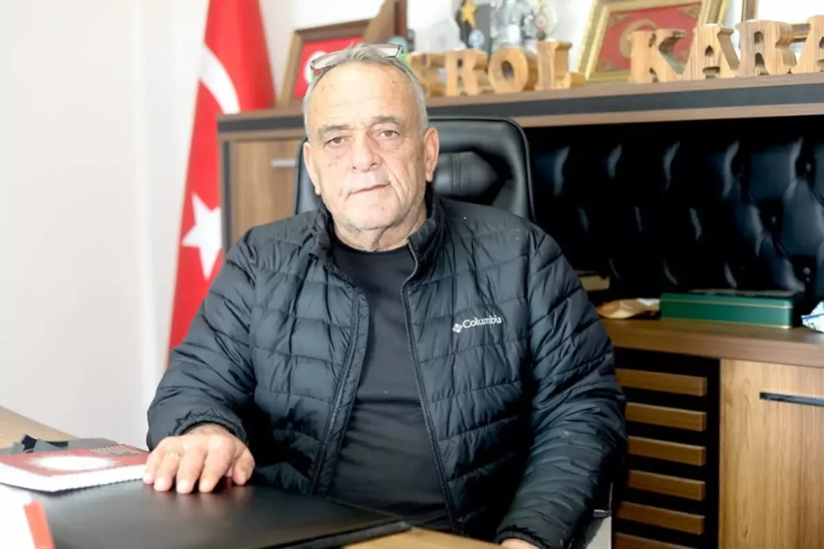 Evinde fenalaşan belediye başkanı kalbine yenildi