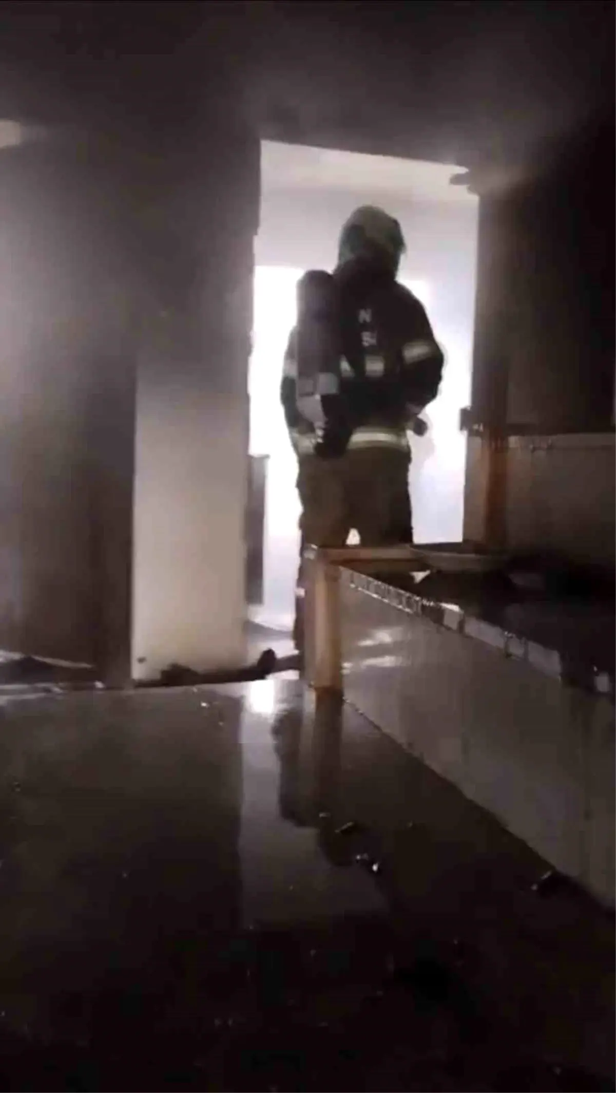 Kızıltepe\'de Ev Yangını Kontrol Altına Alındı