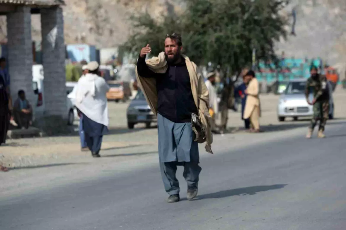 Pakistan-Afganistan Çatışması: 228 Taliban Öldü