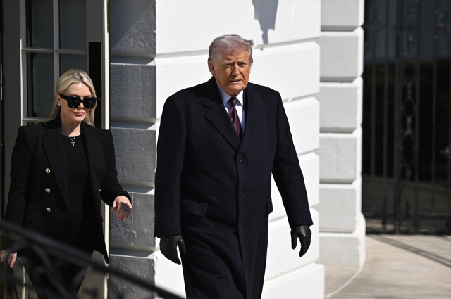 Trump: Müzakere şeklinden memnun değilim, bazen askeri güç kullanmanız gerekiyor