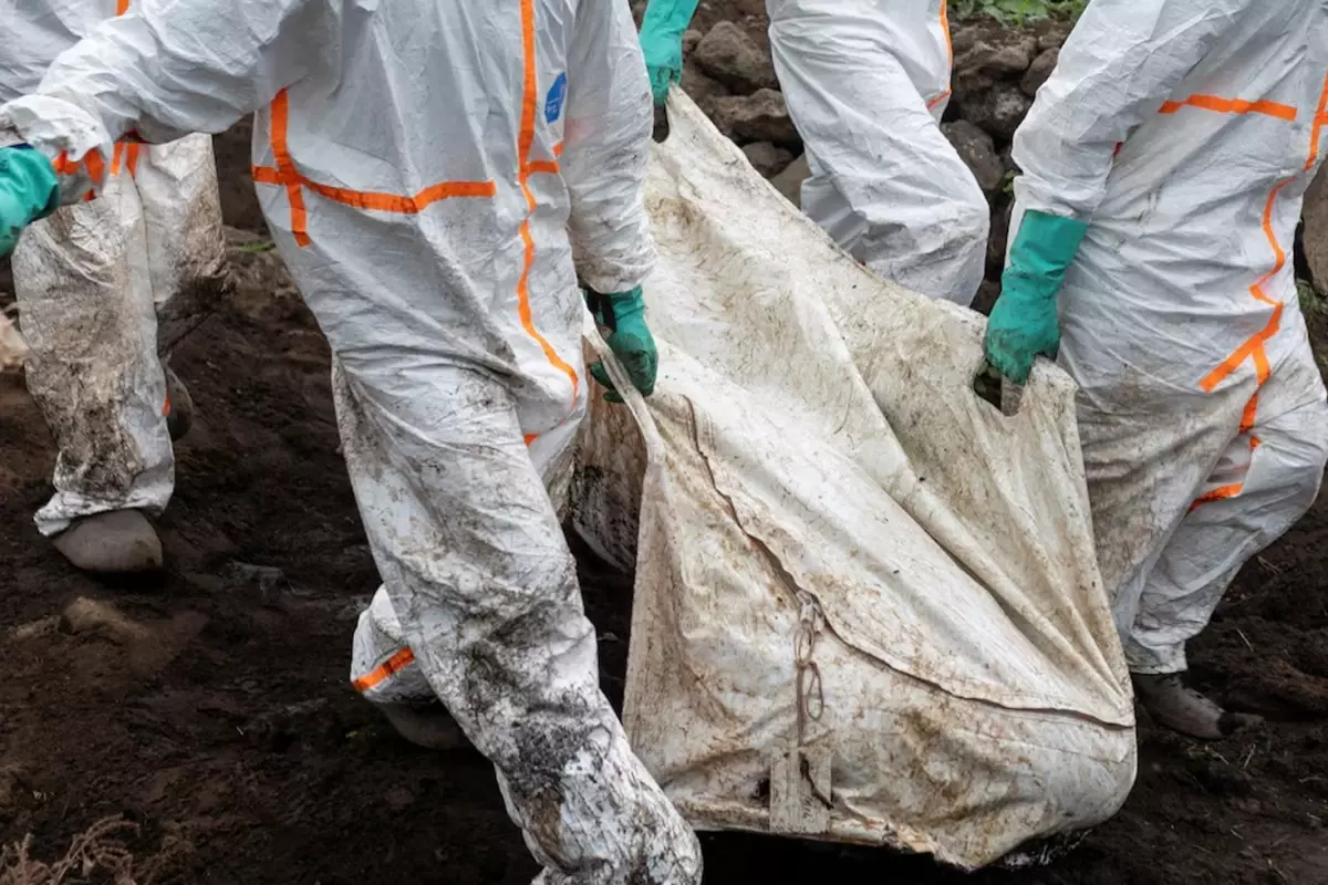 Ekipleri bile korku sardı! Kazdıkları topraktan 171 ceset çıkarıldı