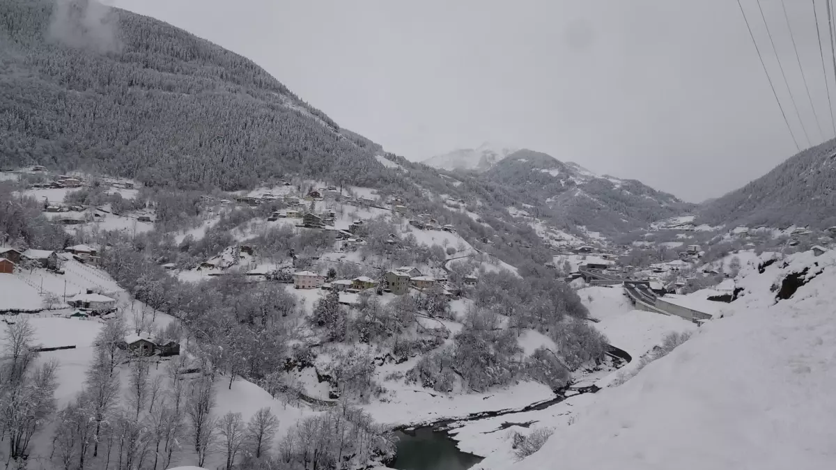 Zigana Dağı\'nda Kar Güzellikleri