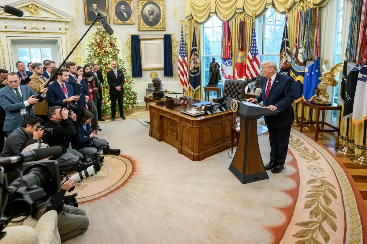 Donald Trump\'tan Küba çıkışı: Belki dostane bir şekilde ele geçirebiliriz