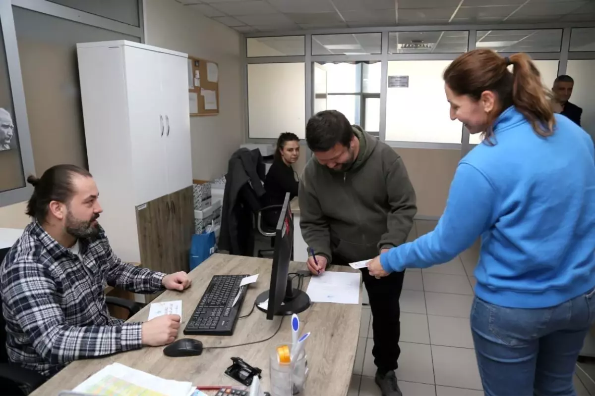 Edremit Belediyesi\'nden sosyal dayanışma örneği