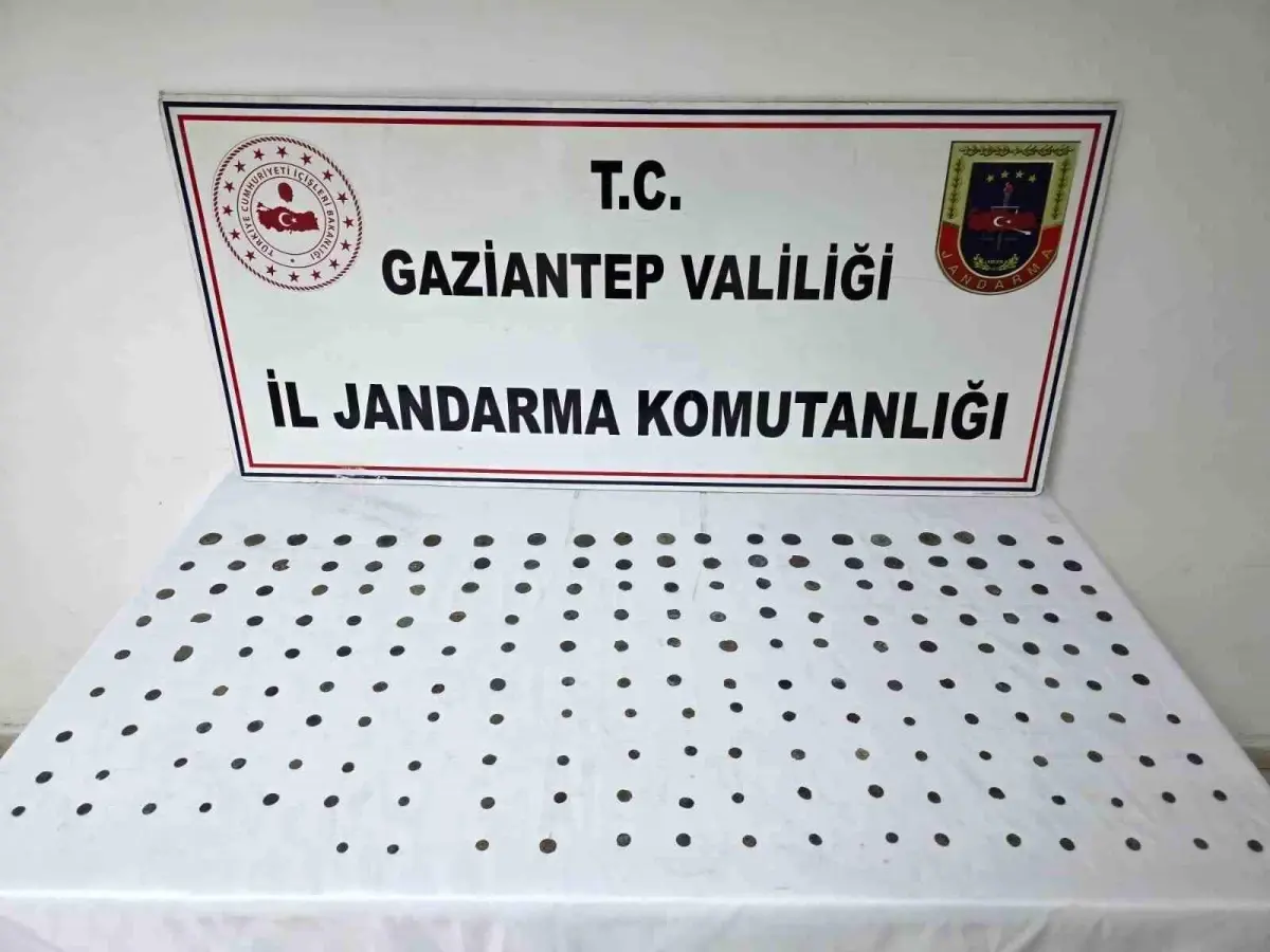 Tarihi Eser Kaçakçısı Suçüstü Yakalandı