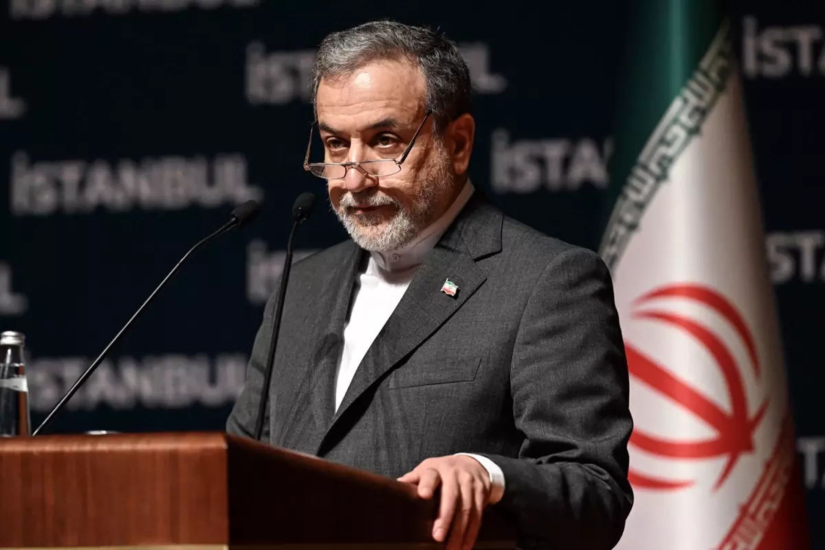 İran Dışişleri Bakanı Erakçi: Güçlü silahlı kuvvetlerimiz saldırganlara hak ettikleri dersi verecektir