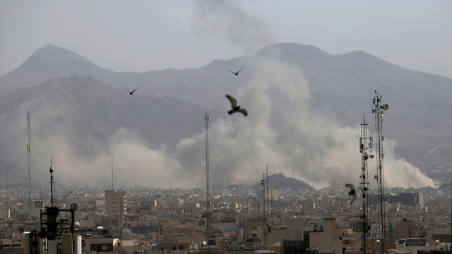 İran füzesi Suriye'ye düştü! 4 kişi hayatını kaybetti İran füzesi Suriye'ye düştü! 4 kişi hayatını kaybetti