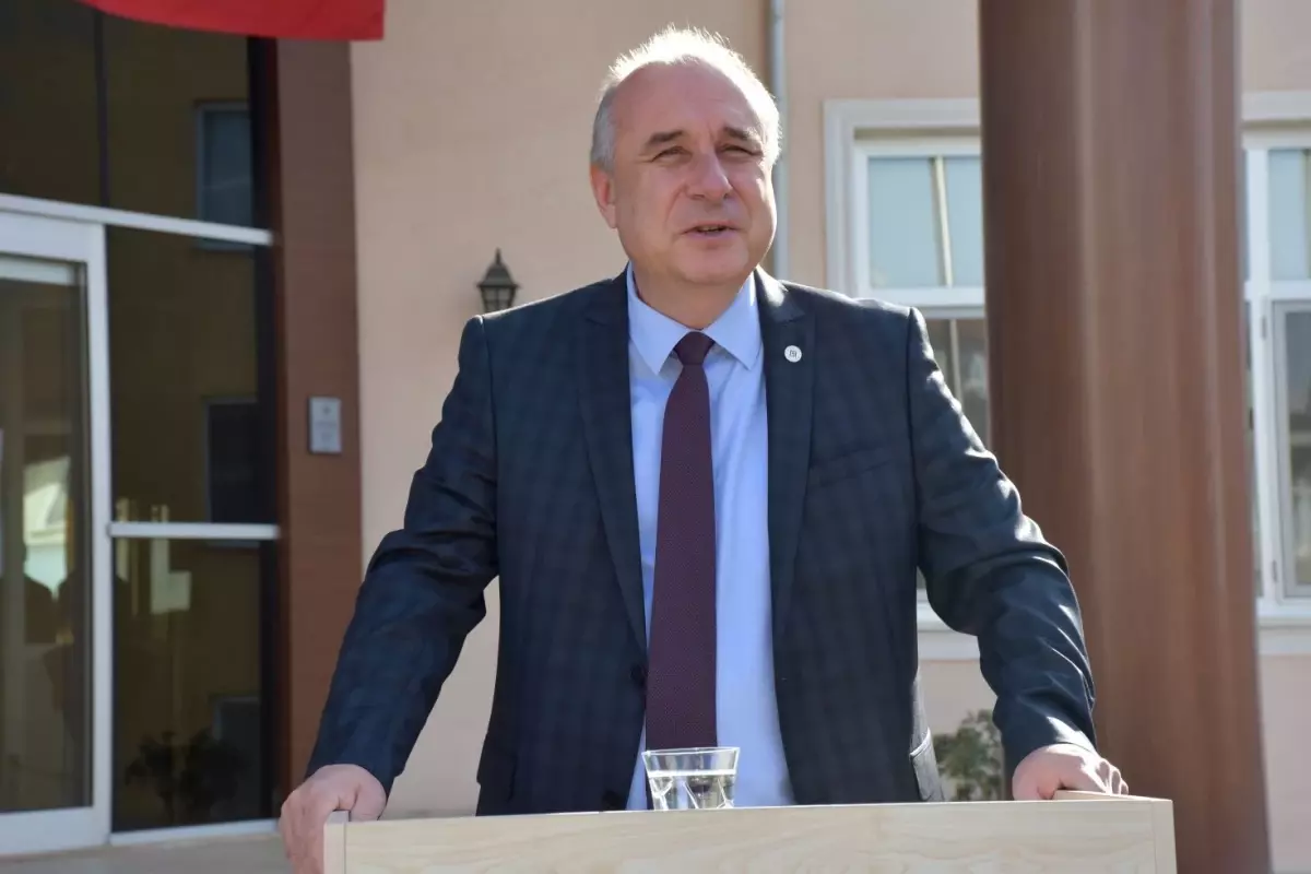 İSKİ Genel Müdürü Şafak Başa görevine iade edildi