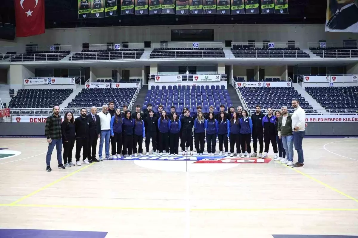 Merkezefendi Belediyesi Gençlik ve Spor Kulübü\'nde şampiyona heyecanı yaşanıyor