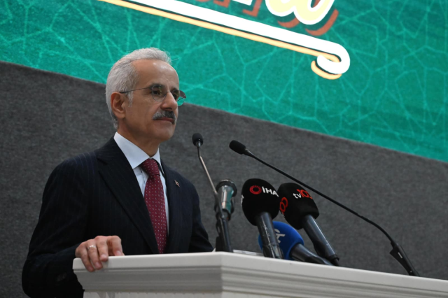 Son aşamaya gelindi! 15 yaş altı sosyal medyaya giremeyecek