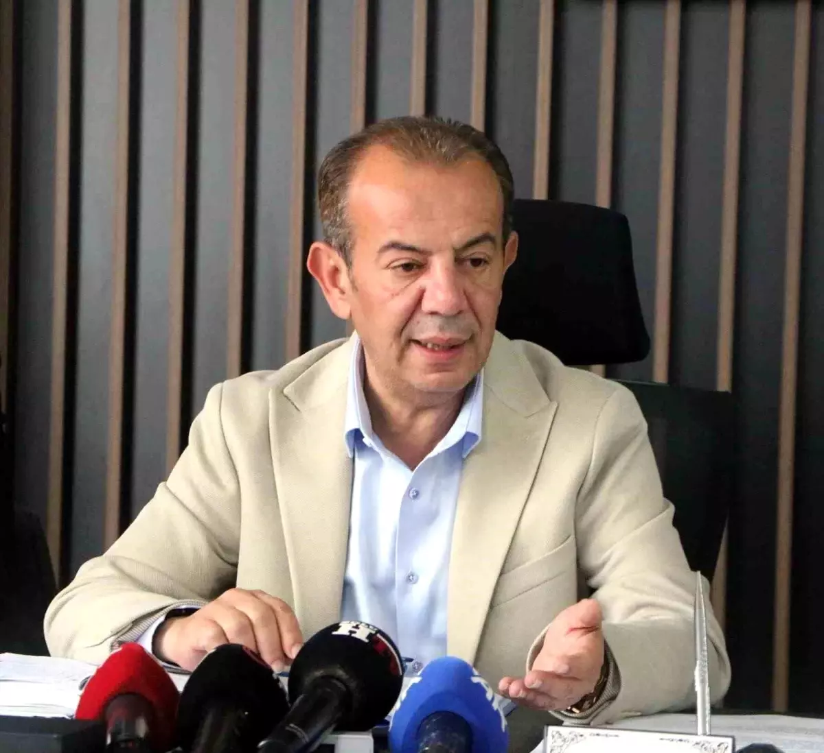 Tanju Özcan\'ın ifadesi tamamlandı: "Zorla ve baskıyla para isteme ya da menfaat temin etme durumum olmadı"