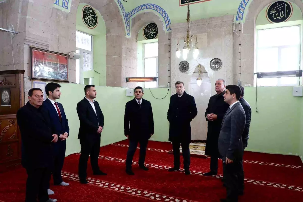 Vali Akmeşe Altunhisar\'da vatandaş ve esnafla buluştu