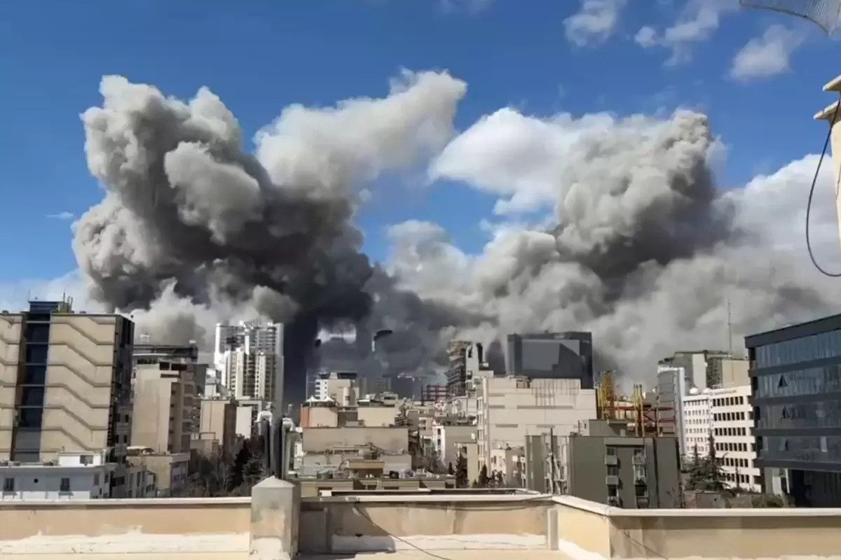 ABD ve İsrail yeni saldırı başlattı! Tahran\'da büyük patlama