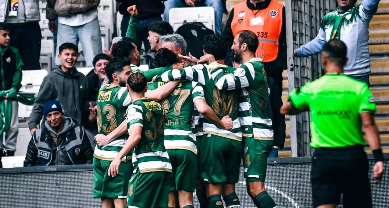 Bursaspor 70 Golle Zirvede