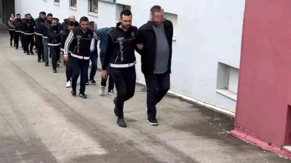 Adana\'da Tefecilik Operasyonu: 11 Gözaltı