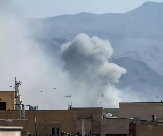 Hamaney'in ölümü sonrası İran'dan tarihi rest: Dakikalar içinde...