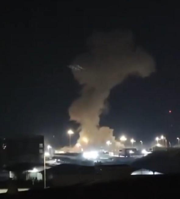 İran, İsrail'i bir kez daha vurdu İran, İsrail'i bir kez daha vurdu