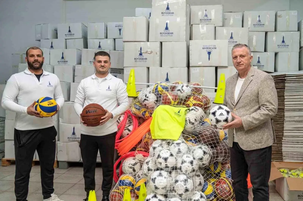 İzmir\'de amatör spora 25 milyon TL\'lik can suyu