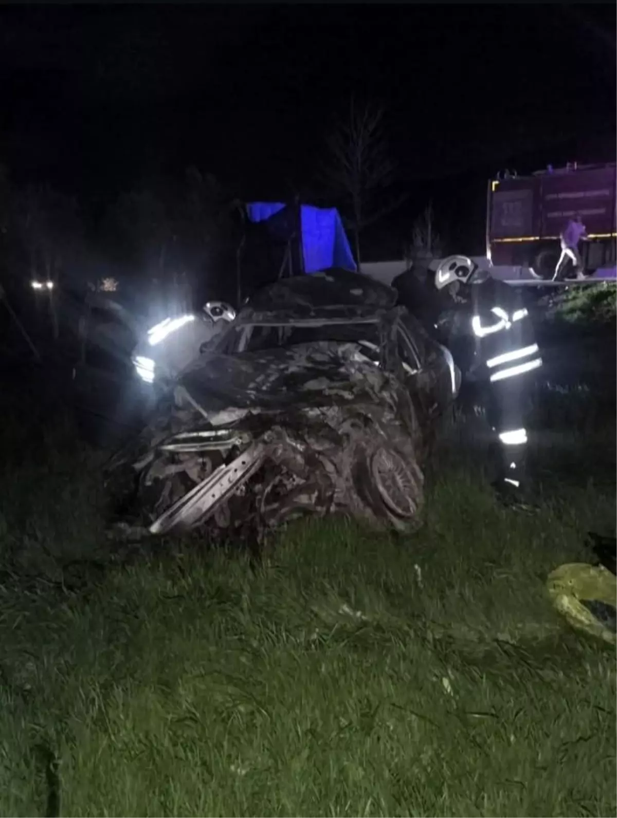 Hatay\'da Devrilen Araçta Sürücü Yaralandı