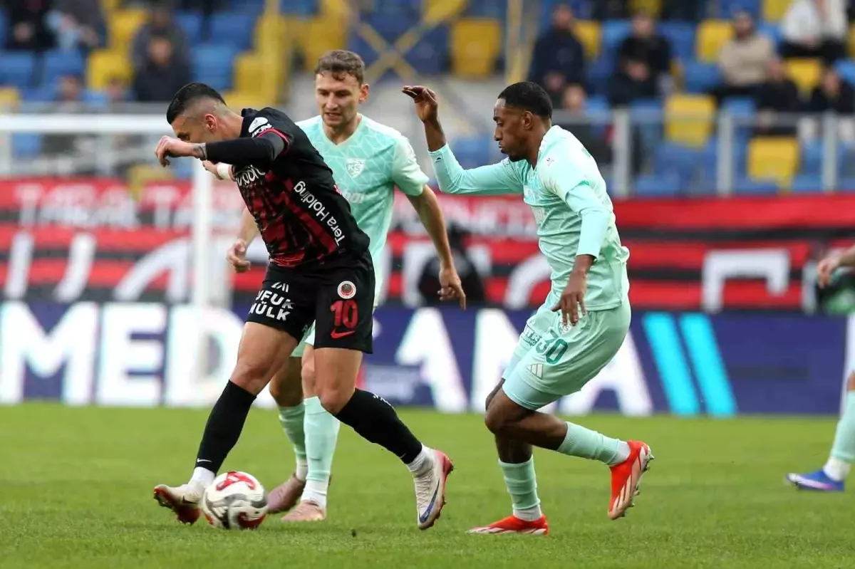 Gençlerbirliği - Kayserispor: İlk Yarı Beraberlik