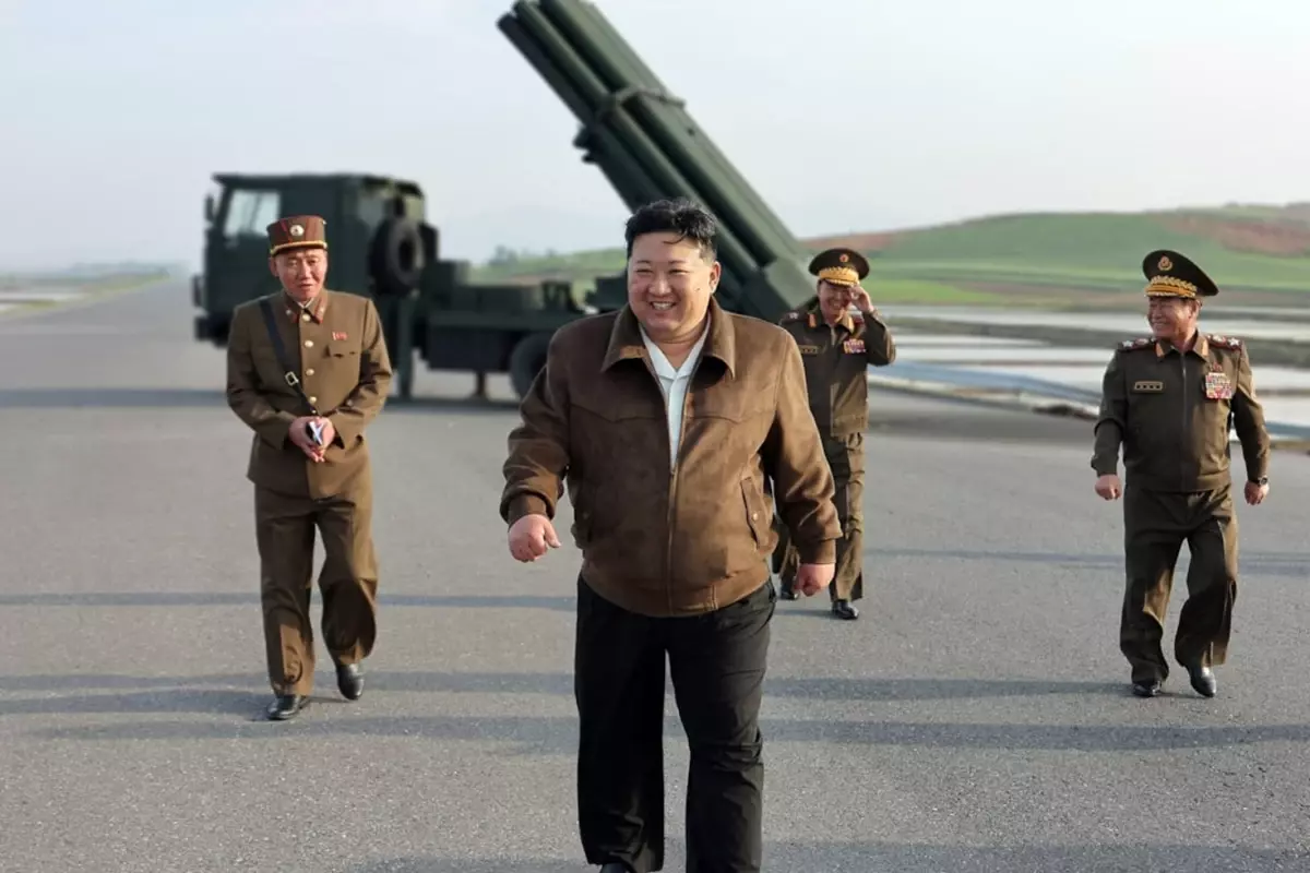 Tüm gözler İran\'a çevrilmişken Kim Jong-un\'dan sürpriz bir çıkış geldi